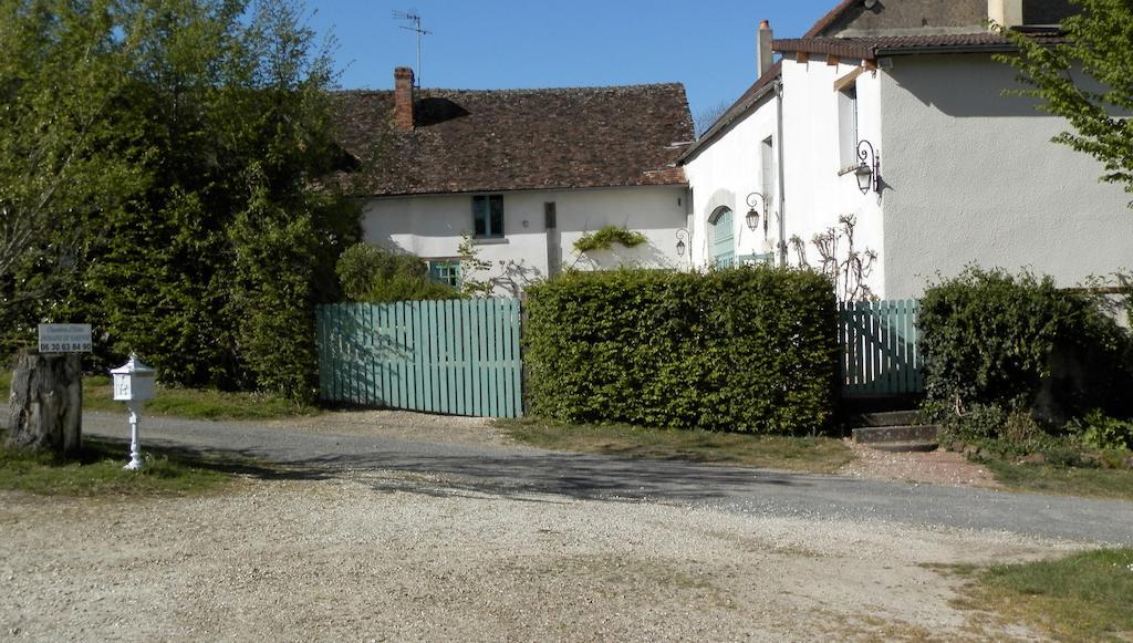 Domaine De Varenne Bed and Breakfast Saint-Amand-en-Puisaye Buitenkant foto